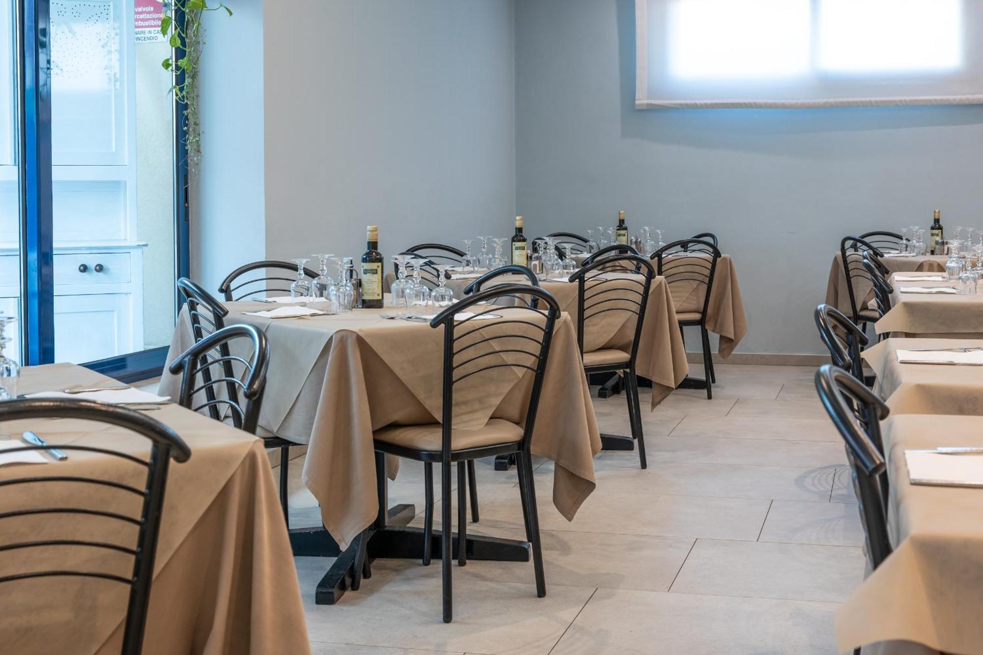 Hotel Thea Bellaria-Igea Marina Zewnętrze zdjęcie